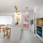 Joli Bien Equipe Avec Piscine Et Parking Lägenhet Roquebrune-Cap-Martin