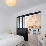 Joli Bien Equipe Avec Piscine Et Parking Roquebrune-Cap-Martin