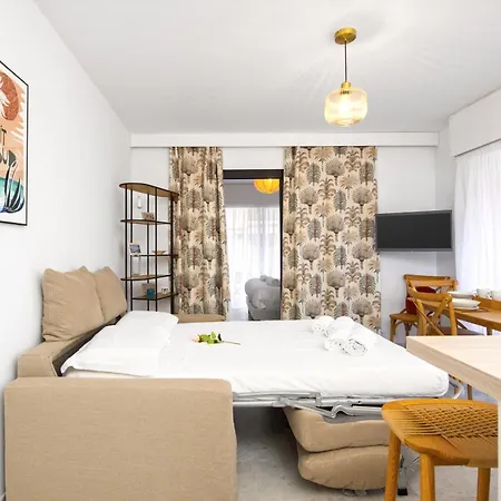 Apartment Joli Bien Equipe Avec Piscine Et Parking *