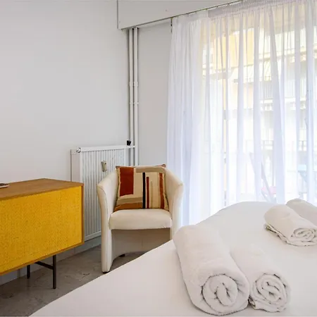 Joli Bien Equipe Avec Piscine Et Parking Apartment Roquebrune-Cap-Martin