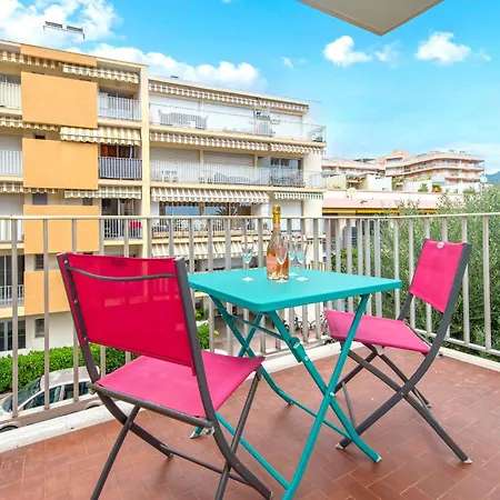 Joli Bien Equipe Avec Piscine Et Parking Roquebrune-Cap-Martin